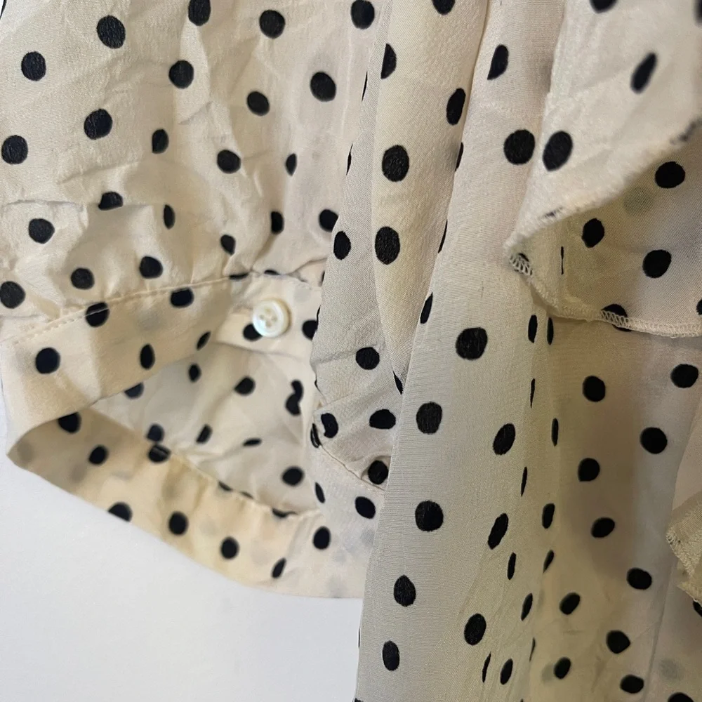 Madewell Silk V-Neck Shoulder-Ruffle Top in Inkbrush‎ Dots S